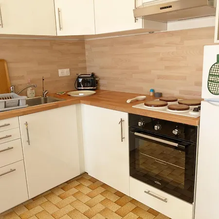 Beau T3 Meuble 1* - Clim, Parking, Pres - Fr-1-797-4 Apartment